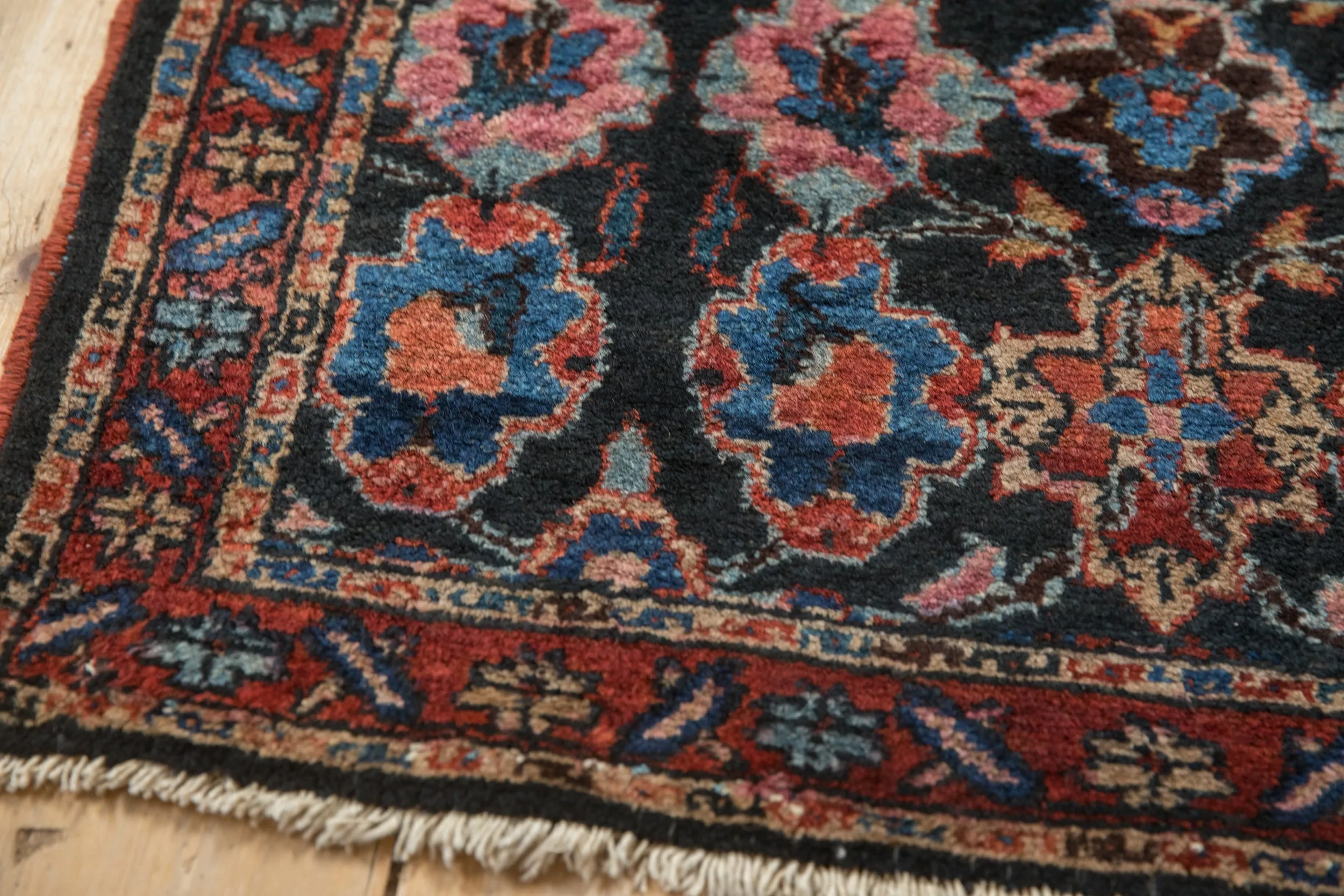 2.5x4.5 Vintage Bibikabad Rug
