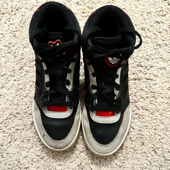 Adidas Red &amp; Black Drop Step | Size 4.5 (boys)