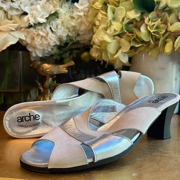 Arche Metallic Silver Leather and Bone Nubuck Heeled Sandals | Barely Wo…