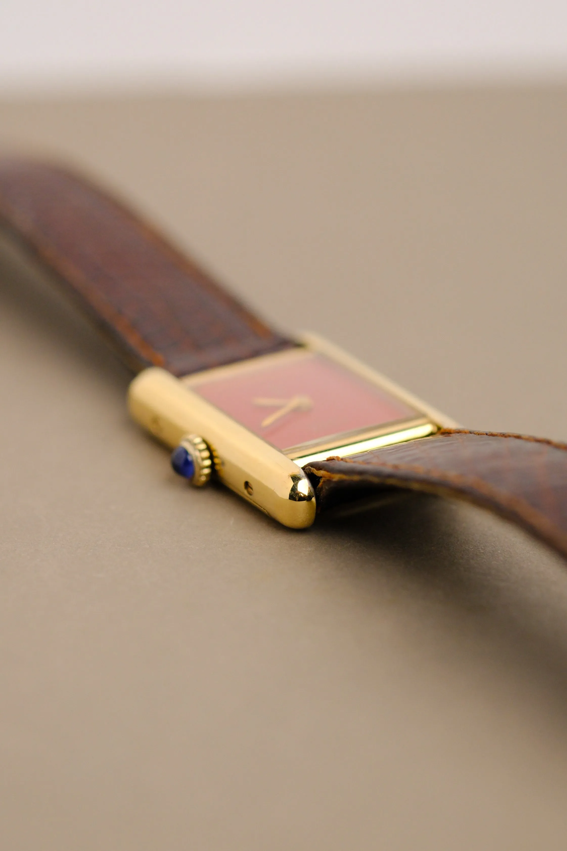 Cartier Must De Cartier Red Lacquer Dial Manual - 1990s
