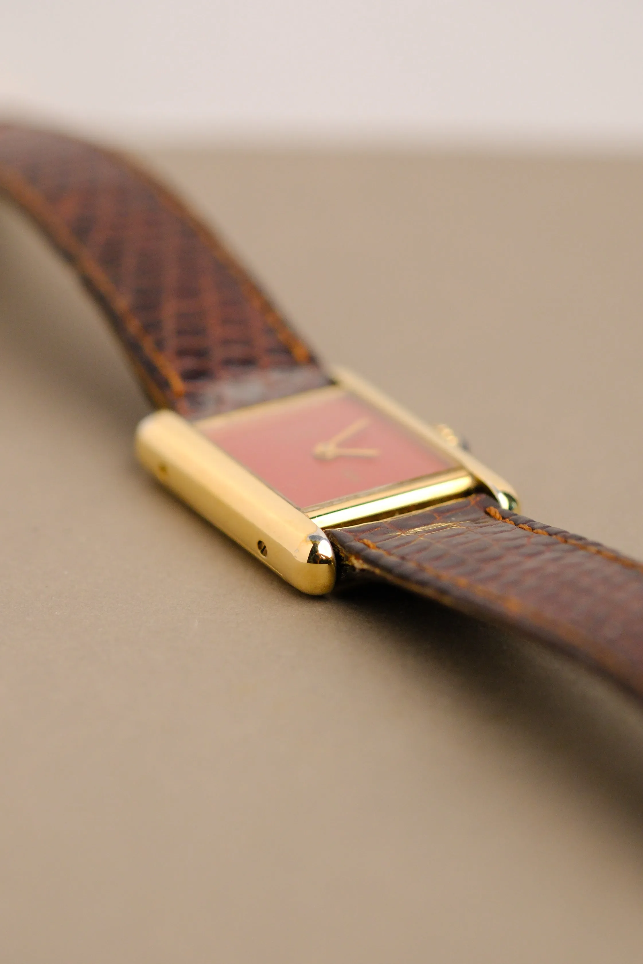 Cartier Must De Cartier Red Lacquer Dial Manual - 1990s