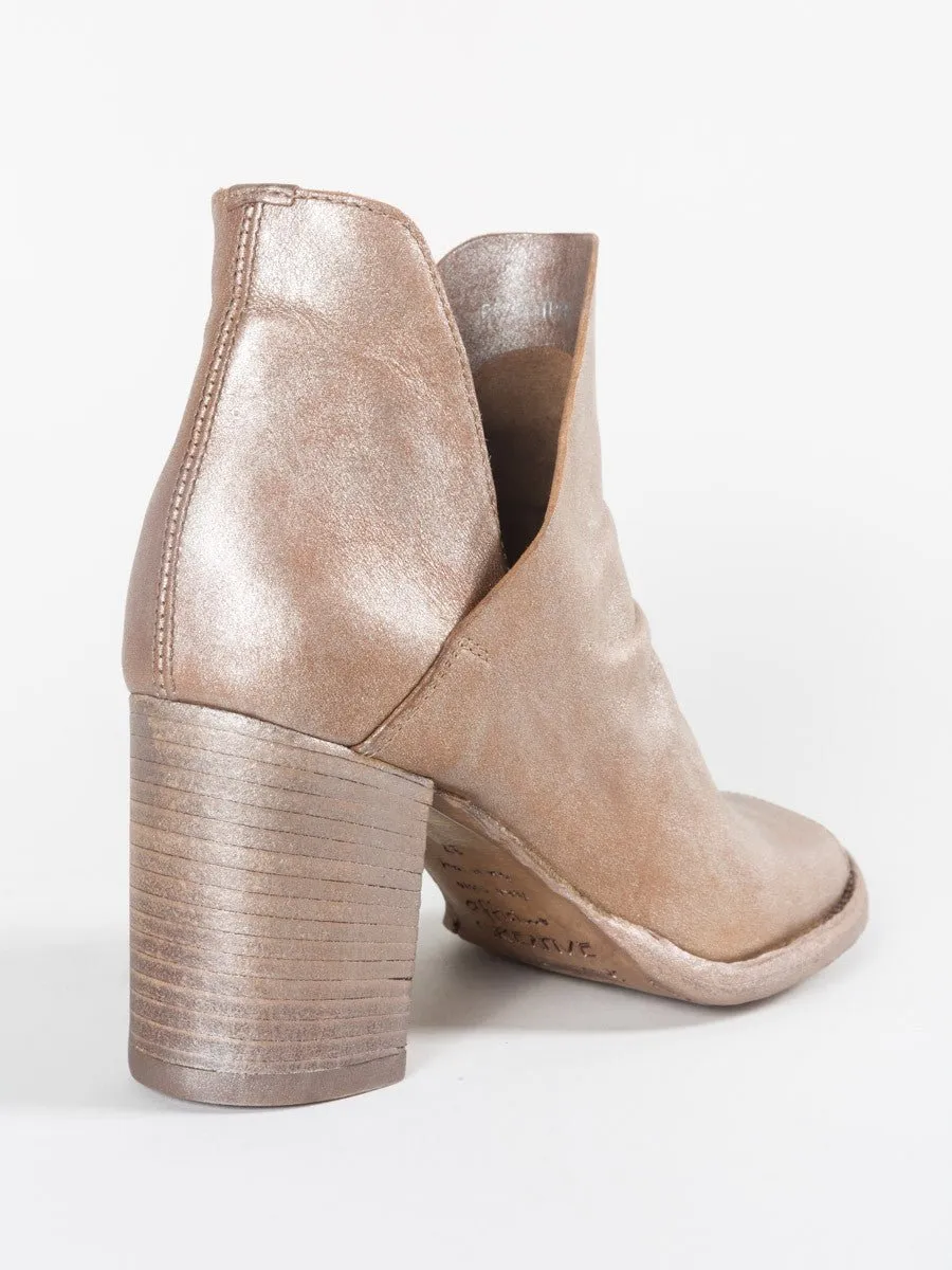 devos boot