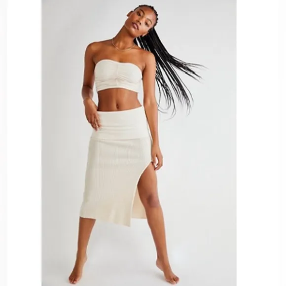 Free People • FP One | Waffle Knit Pari Midi Skirt || Medium