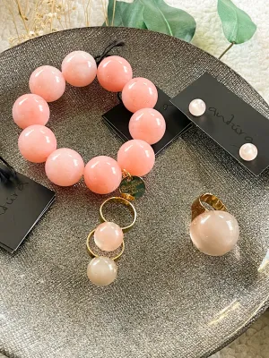 Globe earrings by Antúra