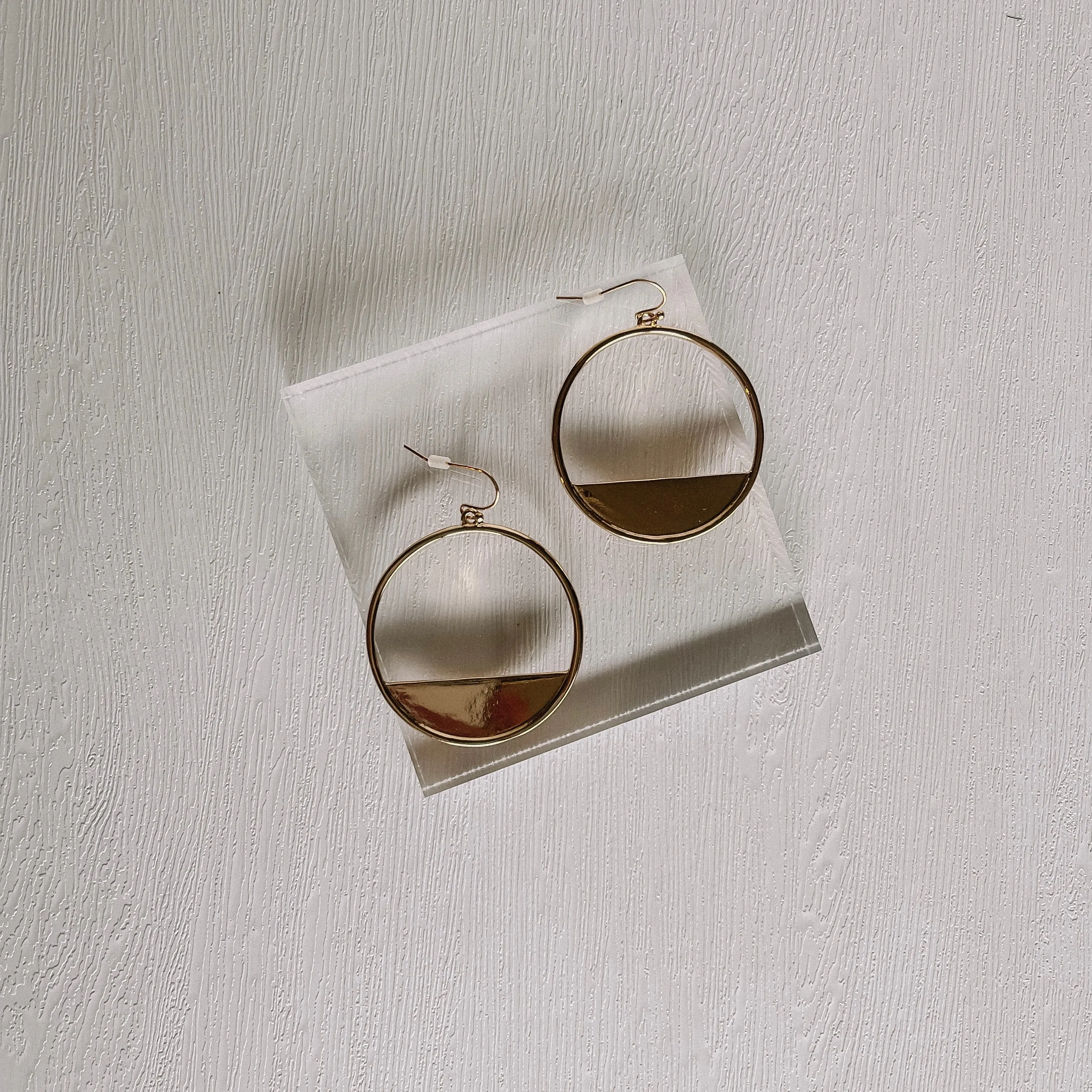 Hoop Earrings (2 Colors)