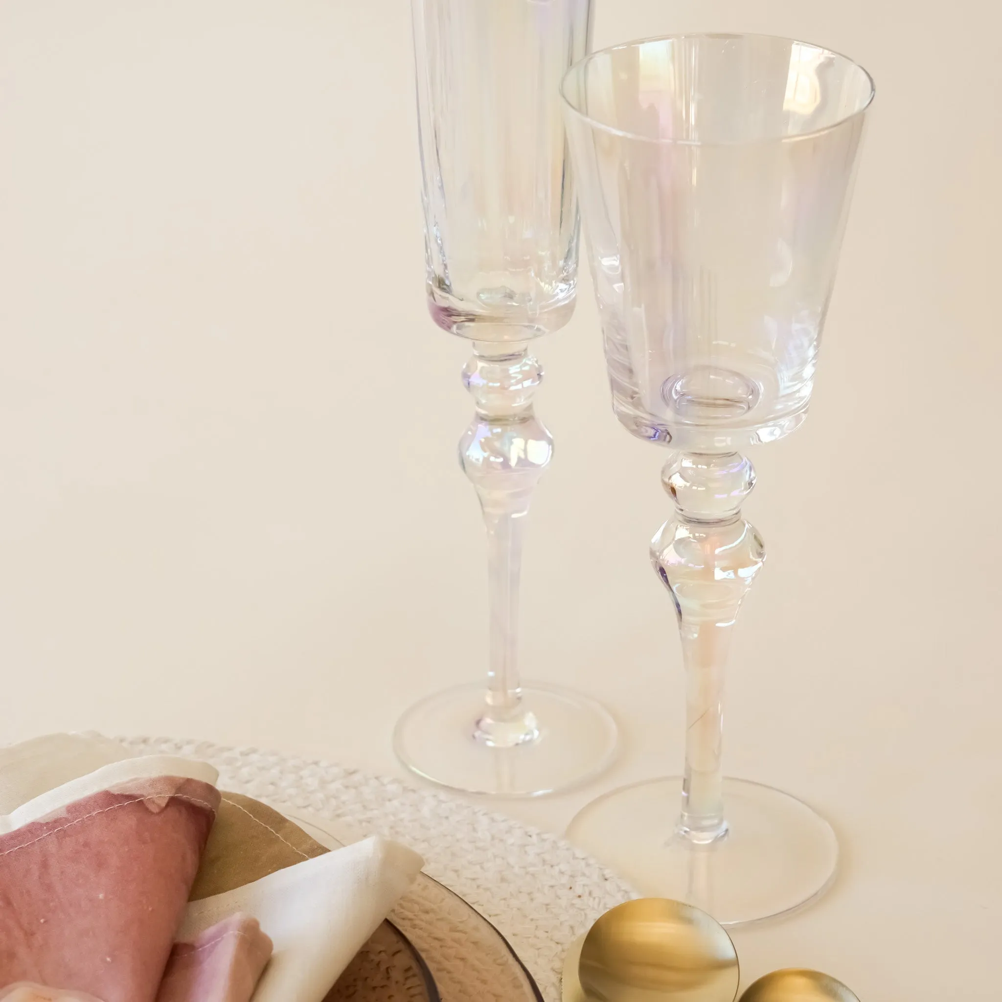 Iridescent Elegant Champagne Glass | Set of 2