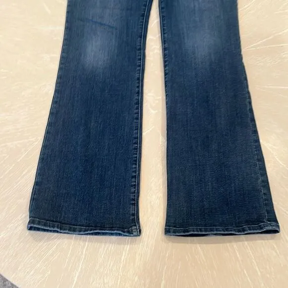 Joe’s Stretchy Boot Cut Jeans Size 31