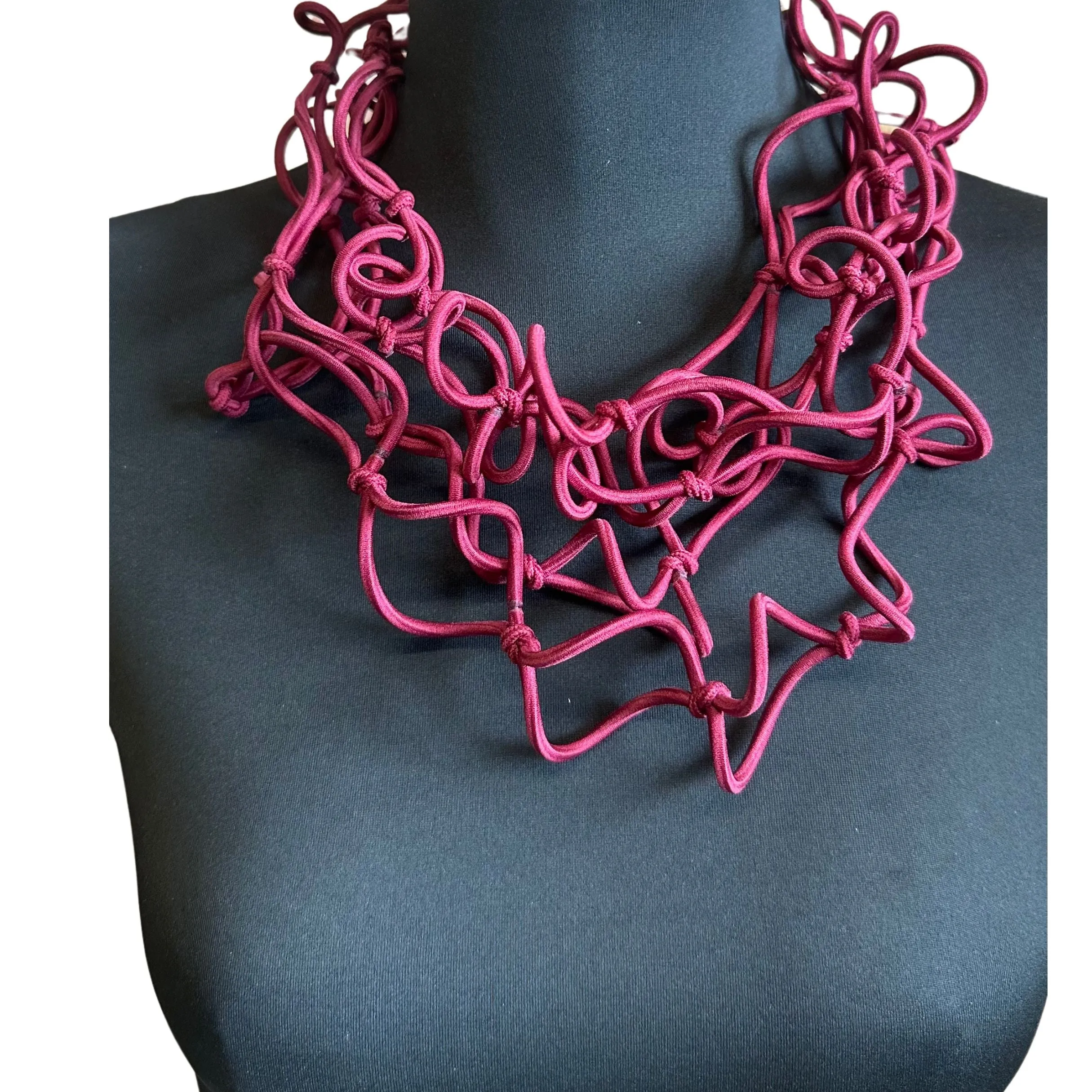 Loopy Long Necklace