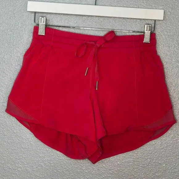 Lululemon Hotty Hot Short 3.5&quot;- 6 Boom Juice