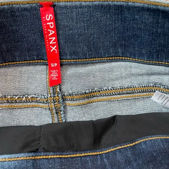 NWT Spanx Medium Wash Distressed Skinny Leggings S