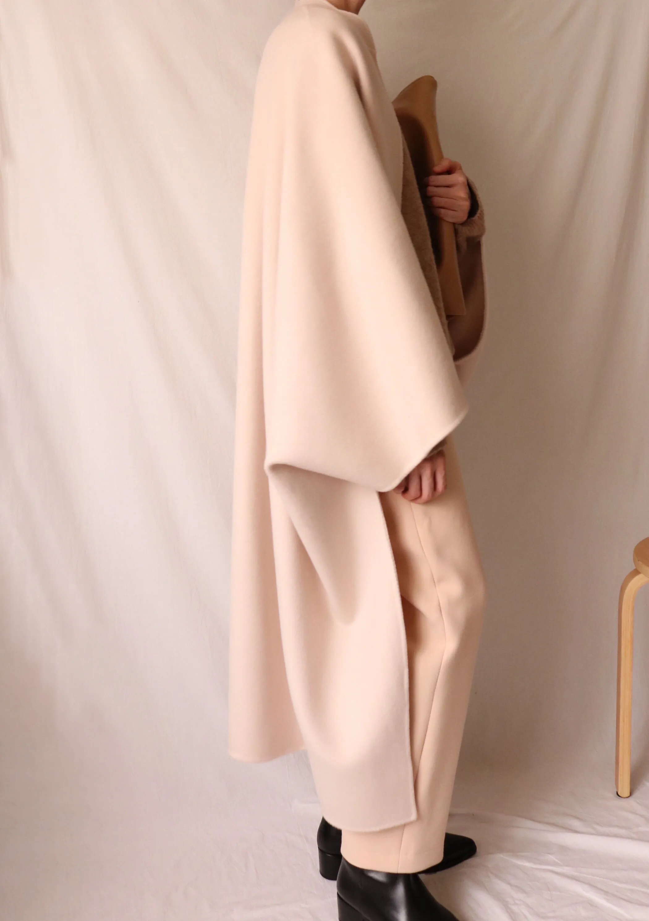 Privé poncho (cropped sleeves)