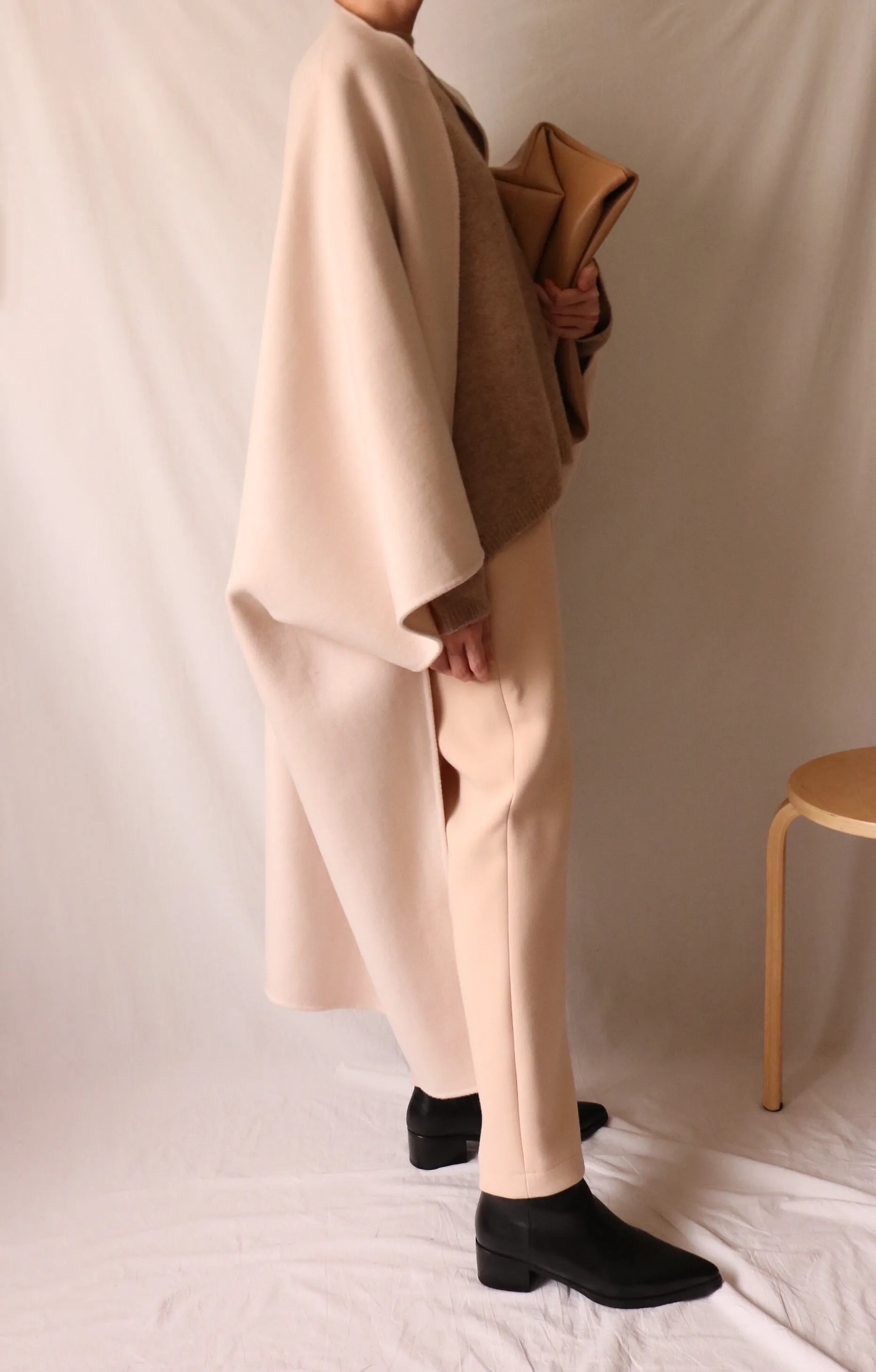 Privé poncho (cropped sleeves)