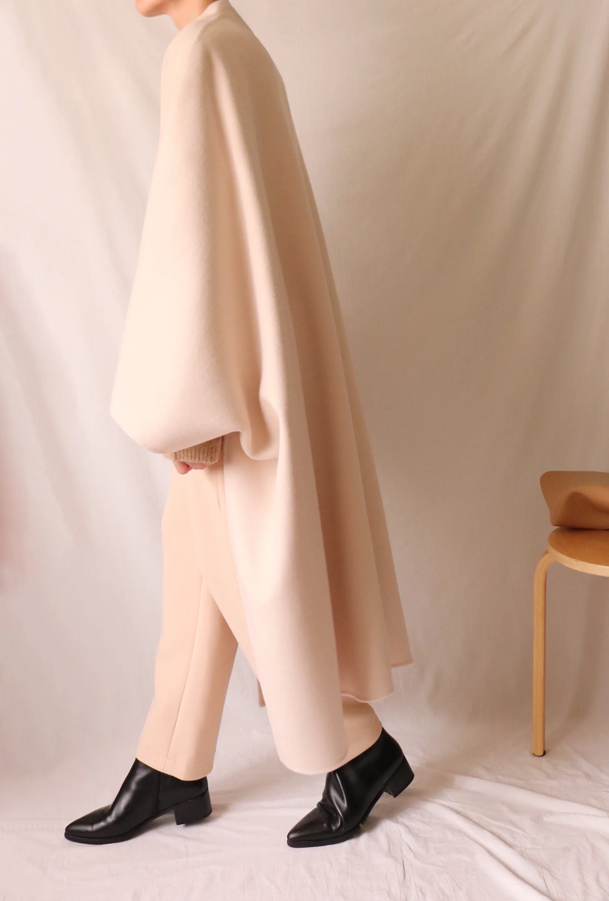 Privé poncho (cropped sleeves)