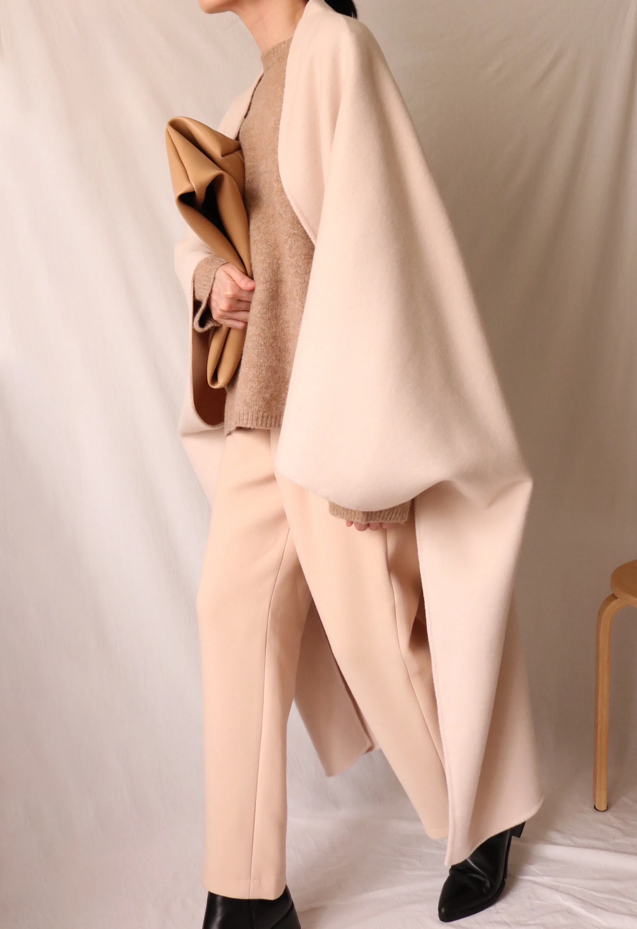 Privé poncho (cropped sleeves)