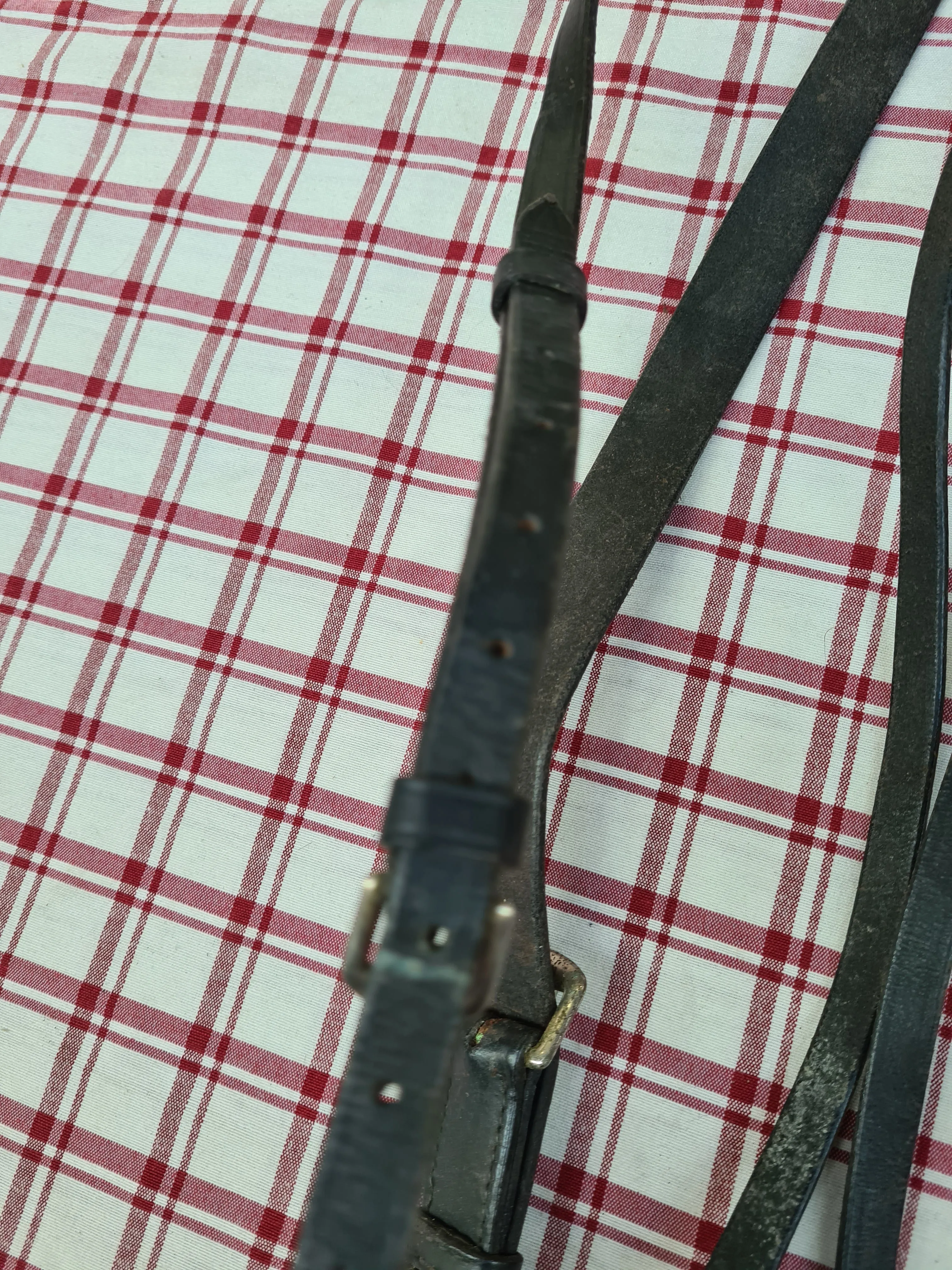 Used black leather running martingale size full FREE POSTAGE *