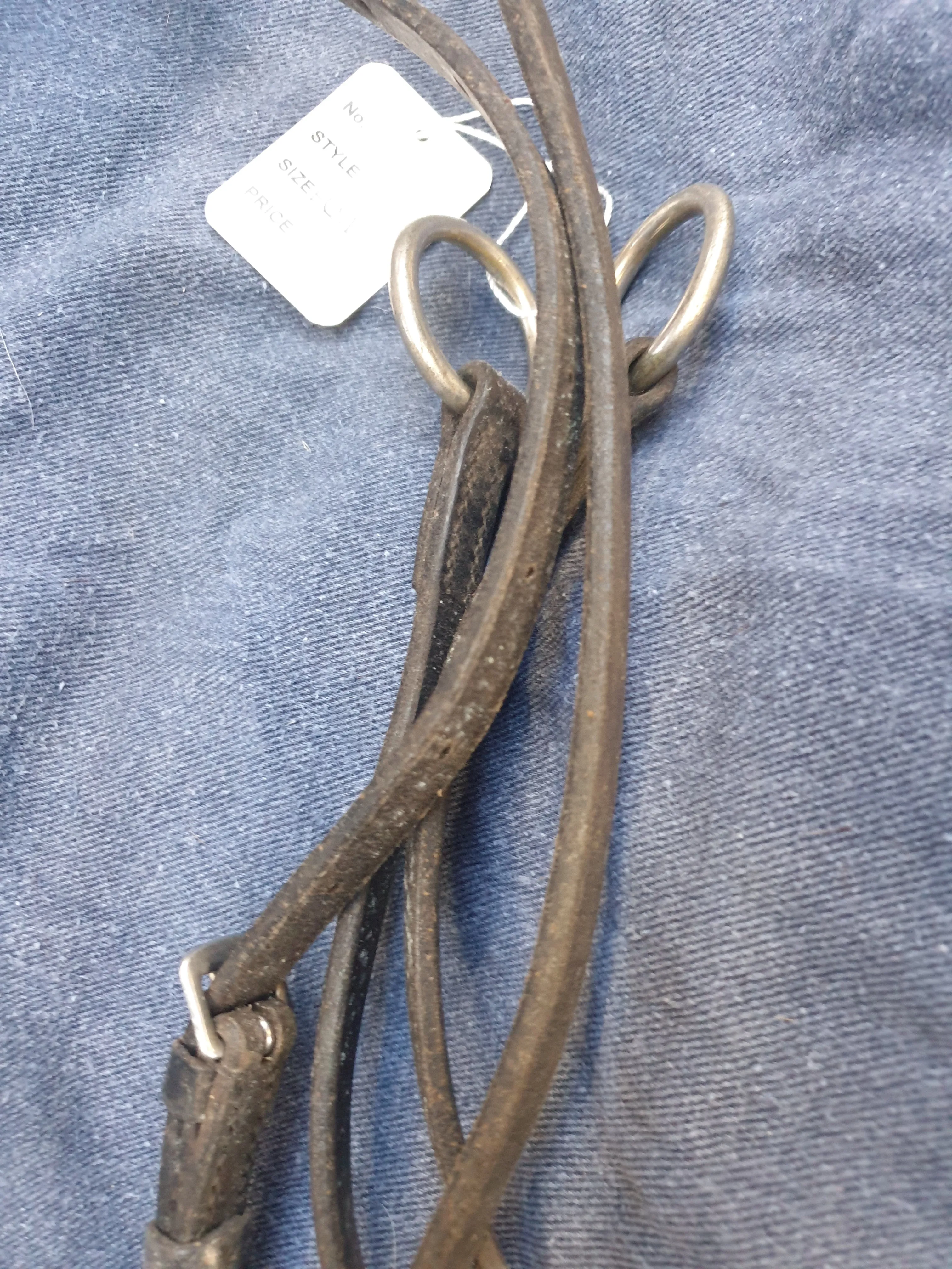Used full size black leather running Martingale FREE POSTAGE☆