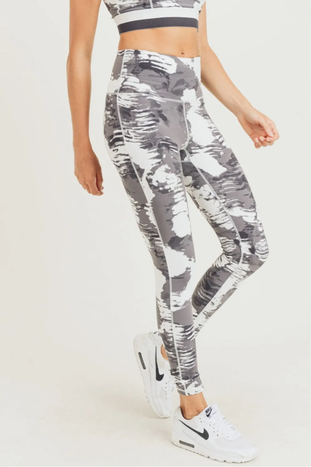 White Clouds Highwaist Leggings