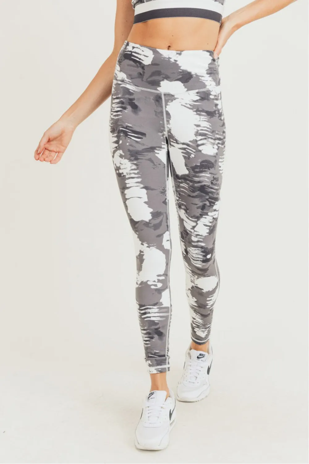 White Clouds Highwaist Leggings