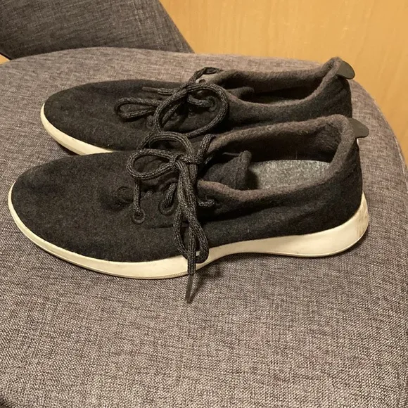 Womens Grey Allbirds Wool Runner W10